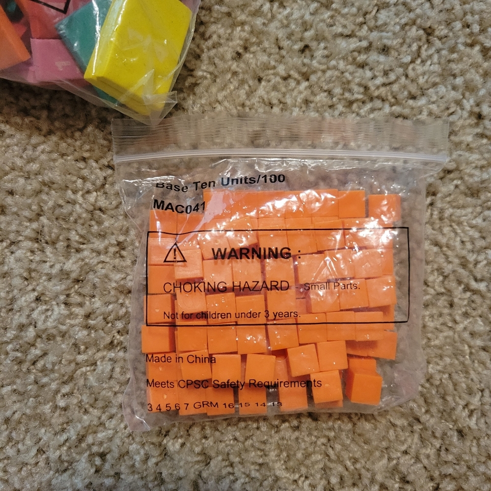 Math manipulative - Picture 2 of 3